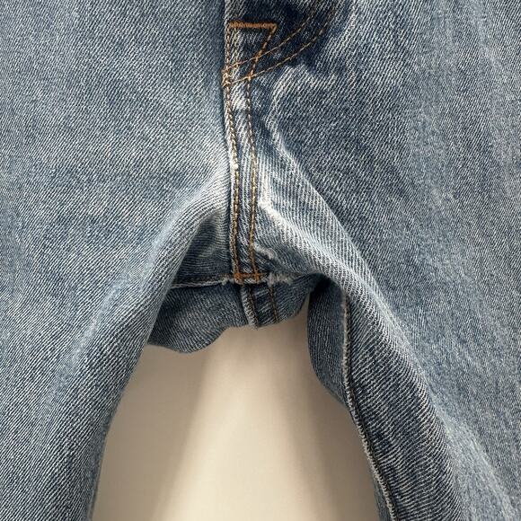 Levis Jeans Mens 501 36X34 Blue Original Fit Button Fly Casual - Picture 3 of 16